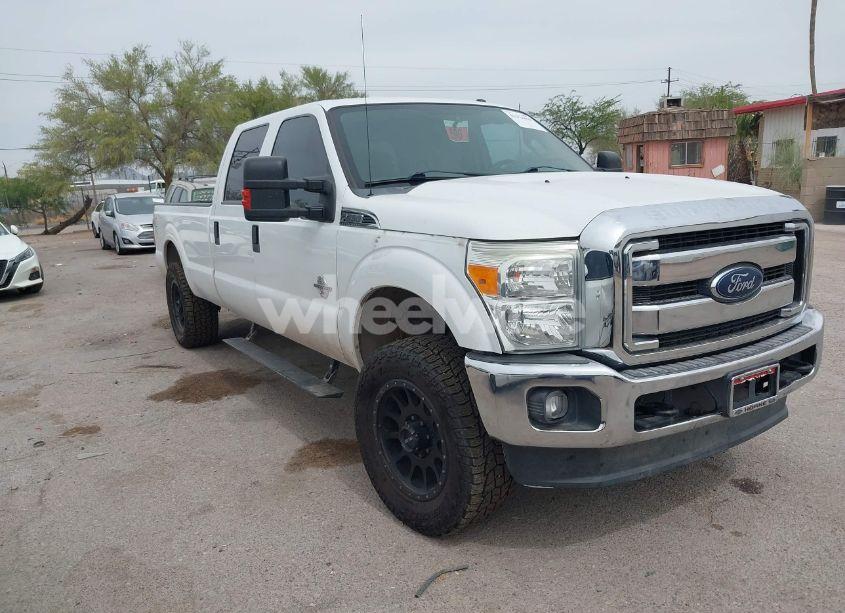 2016 Ford F-250 XLT (VIN 1FT7W2BT5GEB85918) main photo