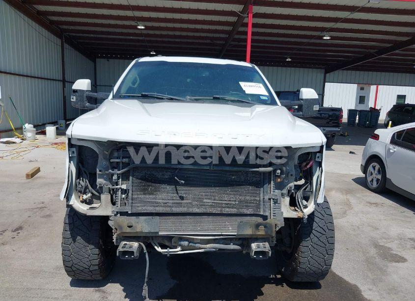 Photo 13 of 2017 Ford F-250 LARIAT (VIN 1FT7W2BT5HEB40592)