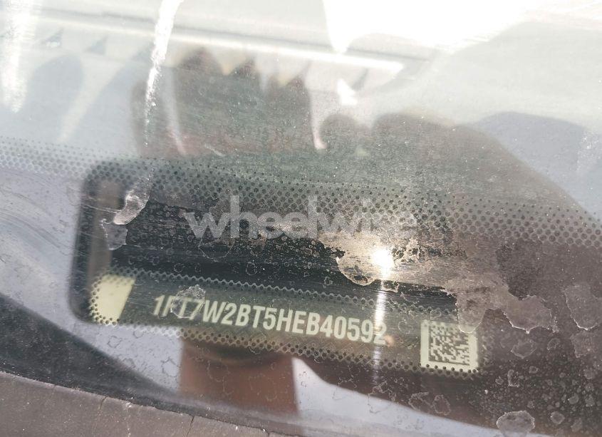 Photo 9 of 2017 Ford F-250 LARIAT (VIN 1FT7W2BT5HEB40592)