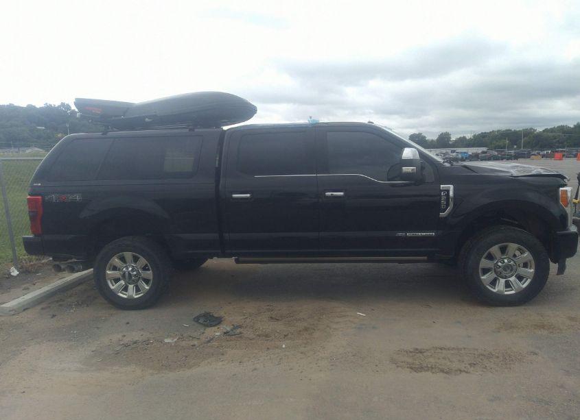 Photo 13 of 2017 Ford F-250 PLATINUM (VIN 1FT7W2BT5HED41845)