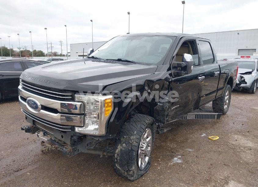 Photo 2 of 2017 Ford F-250 LARIAT (VIN 1FT7W2BT5HEE17810)