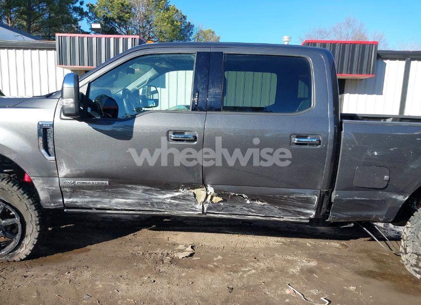 Photo 14 of 2017 Ford F-250 XLT (VIN 1FT7W2BT5HEE79353)