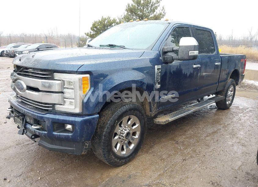 Photo 2 of 2018 Ford F-250 LARIAT (VIN 1FT7W2BT5JEB05993)
