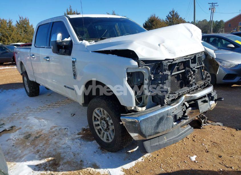 2018 Ford F-250 XLT (VIN 1FT7W2BT5JEB21899) main photo