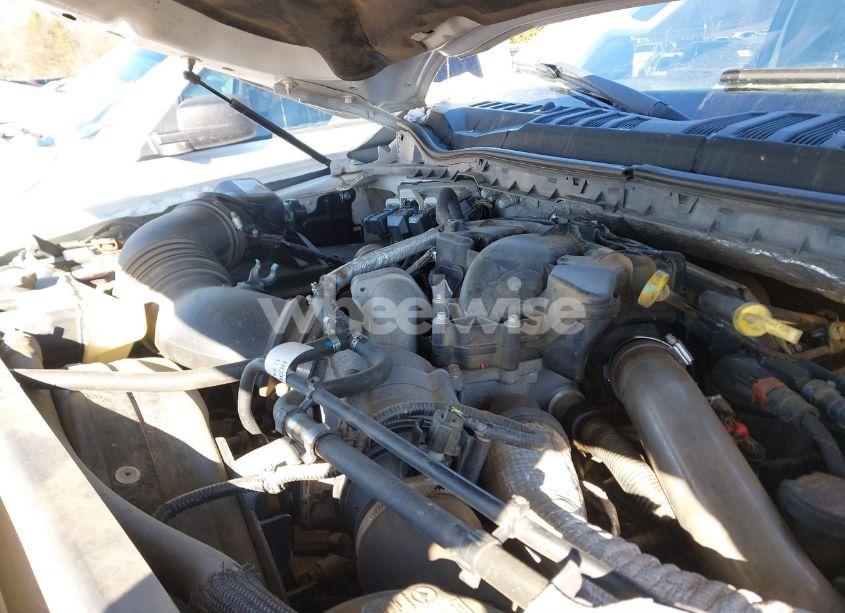 Photo 10 of 2018 Ford F-250 XLT (VIN 1FT7W2BT5JEB21899)