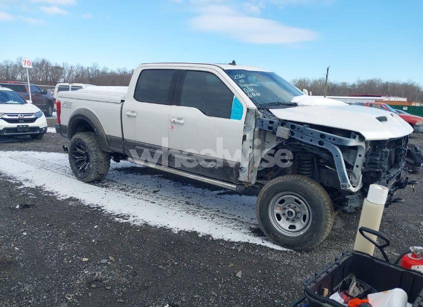 2019 Ford F-250 LARIAT (VIN 1FT7W2BT5KEC16559) main photo