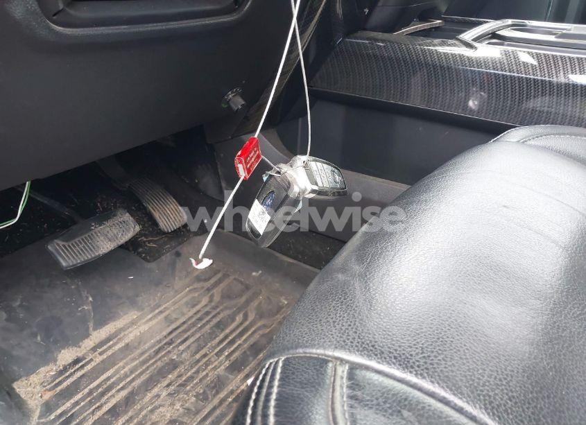 Photo 11 of 2019 Ford F-250 LARIAT (VIN 1FT7W2BT5KEC16559)