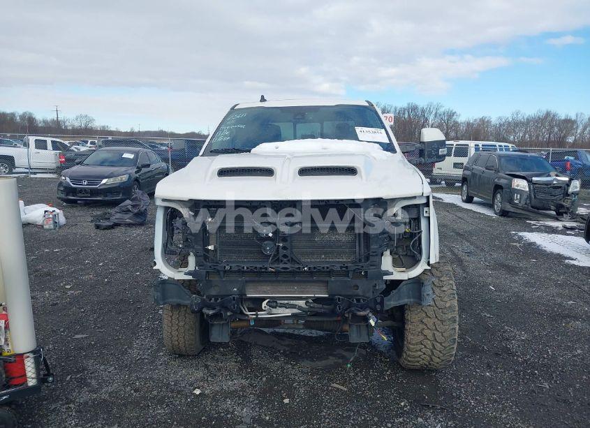 Photo 13 of 2019 Ford F-250 LARIAT (VIN 1FT7W2BT5KEC16559)