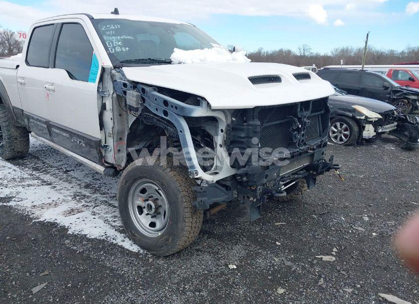 Photo 19 of 2019 Ford F-250 LARIAT (VIN 1FT7W2BT5KEC16559)