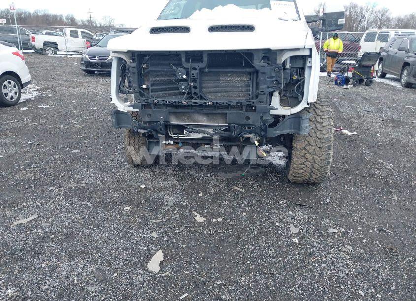 Photo 6 of 2019 Ford F-250 LARIAT (VIN 1FT7W2BT5KEC16559)