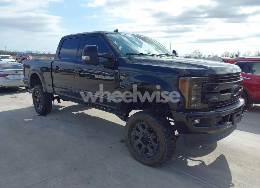 2019 Ford F-250 KING RANCH (VIN 1FT7W2BT5KEE18270) main photo