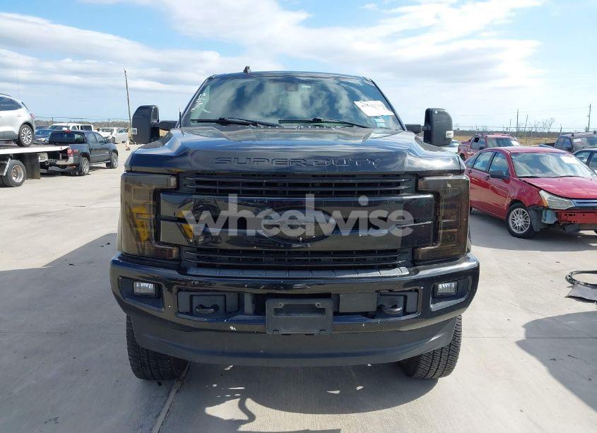 Photo 12 of 2019 Ford F-250 KING RANCH (VIN 1FT7W2BT5KEE18270)
