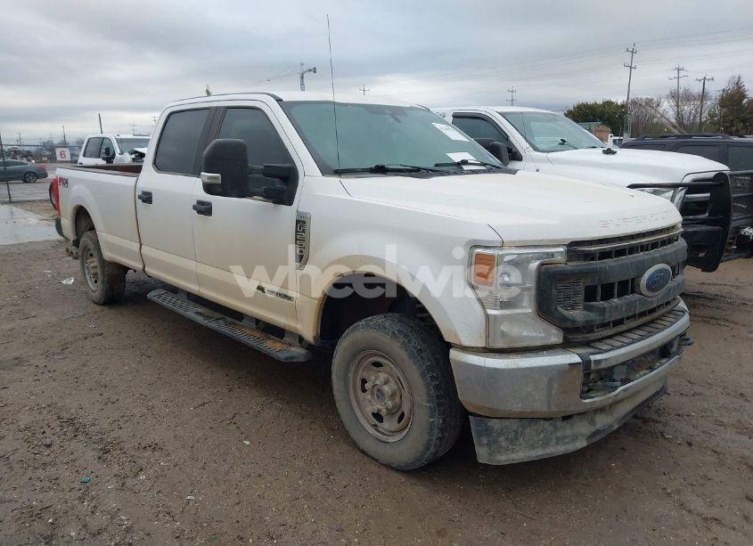 2020 Ford F-250 XL (VIN 1FT7W2BT5LEC30155) main photo