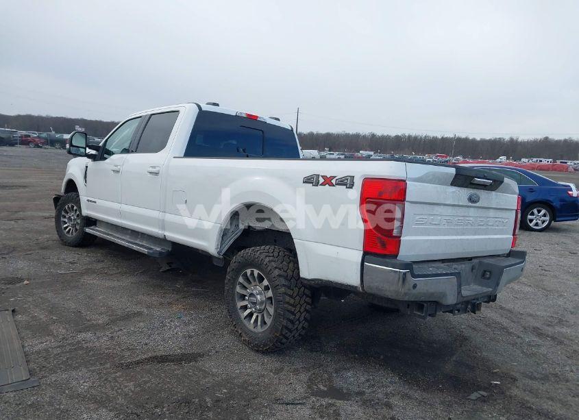 Photo 3 of 2022 Ford F-250 LARIAT (VIN 1FT7W2BT5NEE59440)