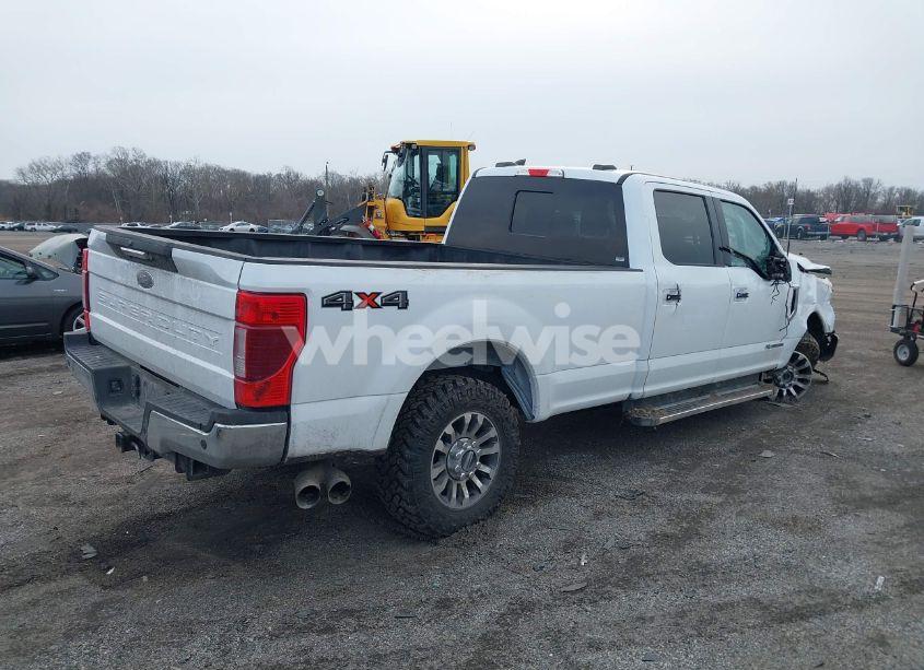 Photo 4 of 2022 Ford F-250 LARIAT (VIN 1FT7W2BT5NEE59440)