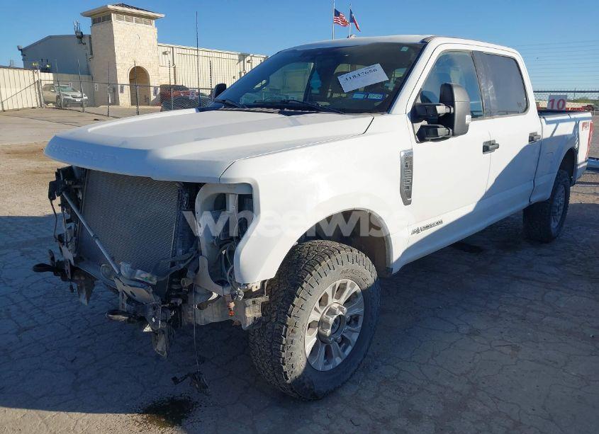 Photo 2 of 2022 Ford F-250 XLT (VIN 1FT7W2BT5NEF15523)
