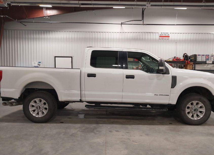Photo 13 of 2022 Ford F-250 XLT (VIN 1FT7W2BT5NEF59960)
