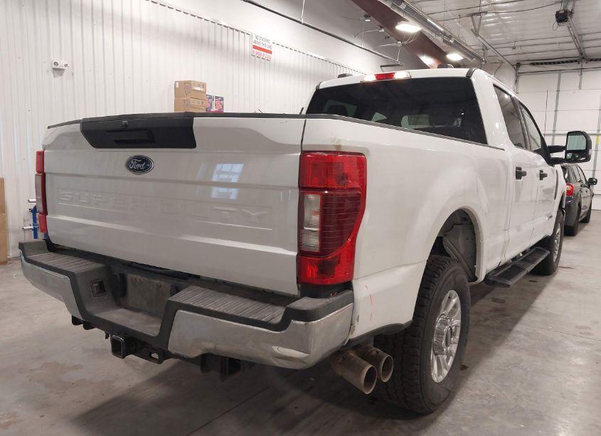 Photo 4 of 2022 Ford F-250 XLT (VIN 1FT7W2BT5NEF59960)