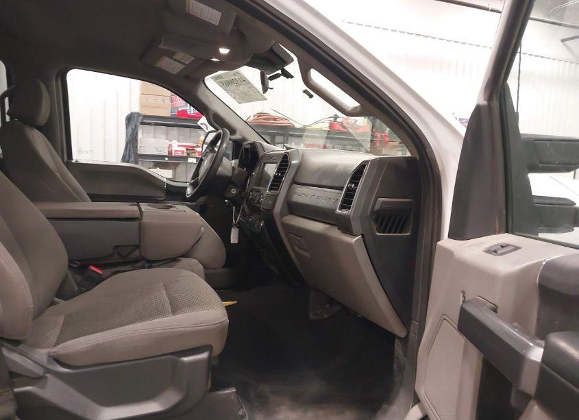 Photo 5 of 2022 Ford F-250 XLT (VIN 1FT7W2BT5NEF59960)