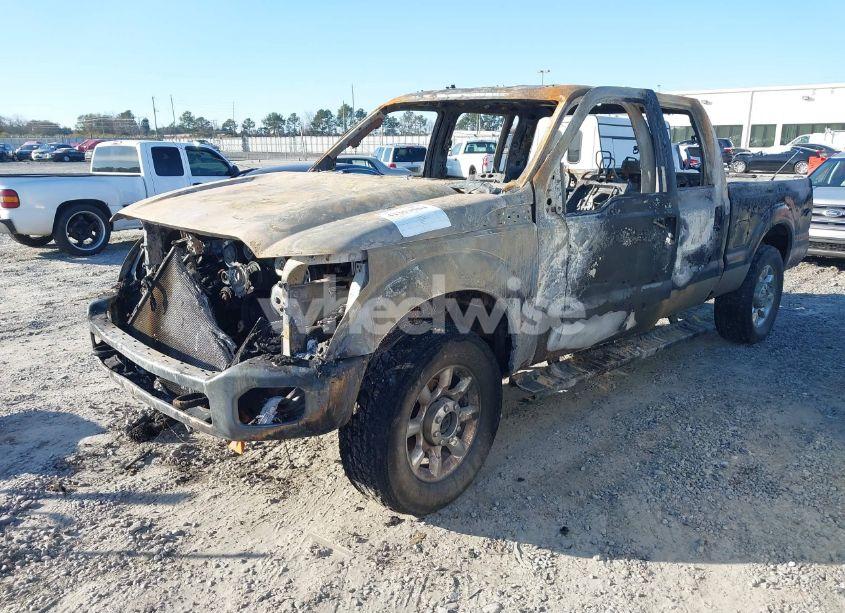 Photo 2 of 2011 Ford F-250 LARIAT (VIN 1FT7W2BT6BEB31181)