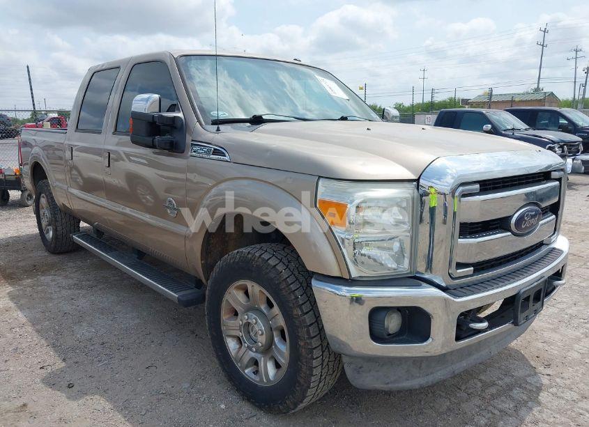 2012 Ford F-250 LARIAT (VIN 1FT7W2BT6CEB15127) main photo