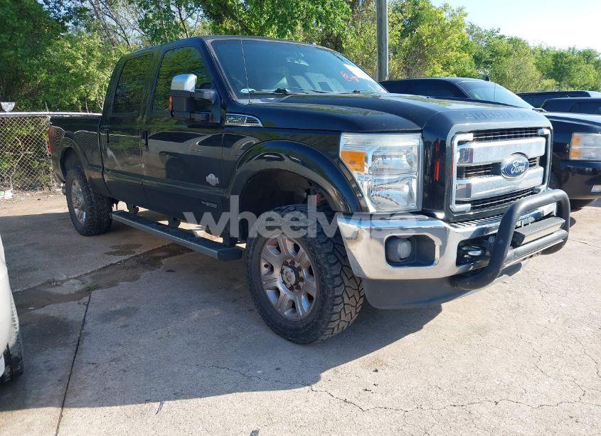 2015 Ford F-250 LARIAT (VIN 1FT7W2BT6FEB68835) main photo