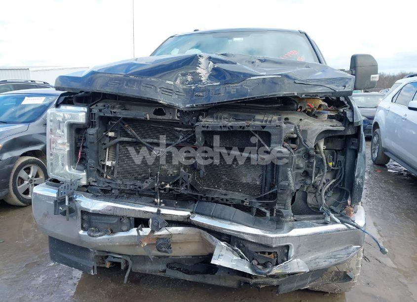 Photo 12 of 2017 Ford F-250 XLT (VIN 1FT7W2BT6HEB12851)