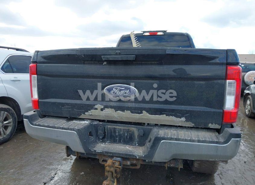 Photo 16 of 2017 Ford F-250 XLT (VIN 1FT7W2BT6HEB12851)