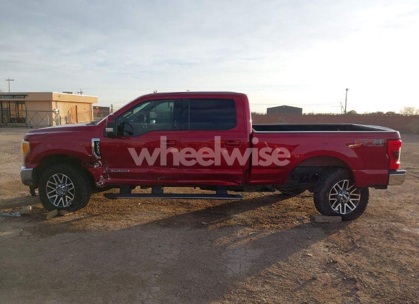 Photo 14 of 2017 Ford F-250 LARIAT (VIN 1FT7W2BT6HEB84438)