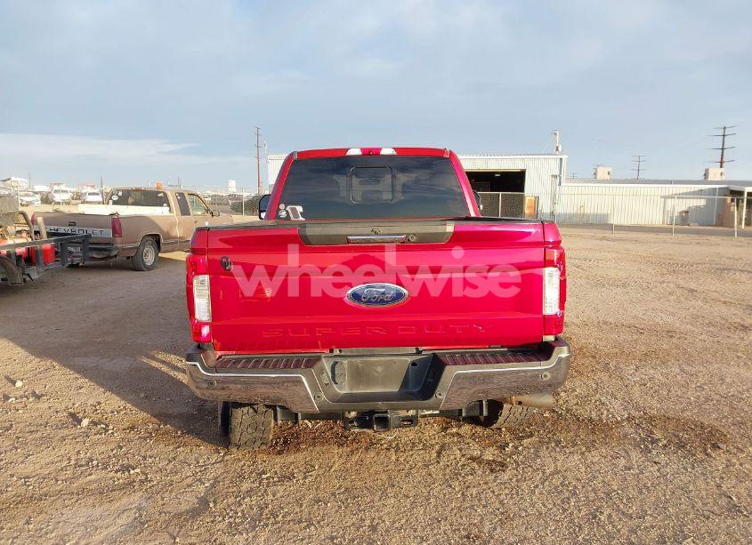 Photo 16 of 2017 Ford F-250 LARIAT (VIN 1FT7W2BT6HEB84438)