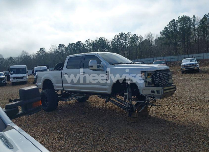 Photo 14 of 2017 Ford F-250 LARIAT (VIN 1FT7W2BT6HEC41074)