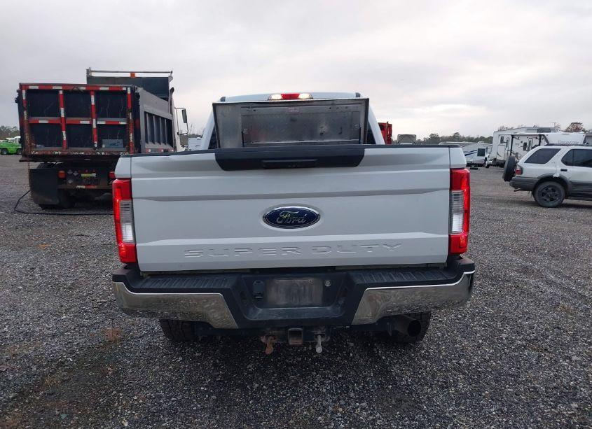 Photo 16 of 2017 Ford F-250 XL (VIN 1FT7W2BT6HEF43514)