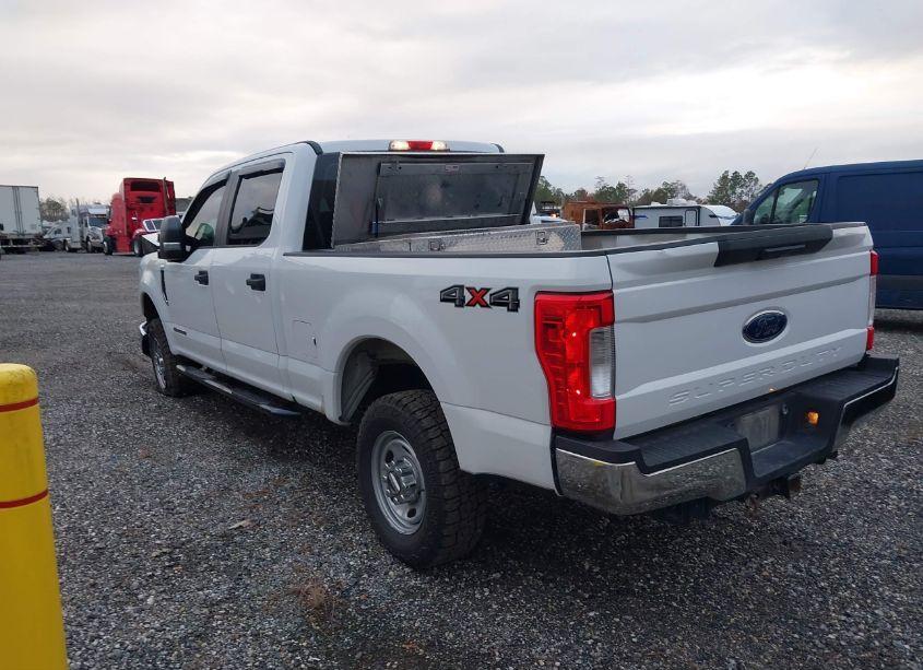 Photo 3 of 2017 Ford F-250 XL (VIN 1FT7W2BT6HEF43514)