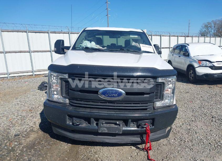 Photo 12 of 2019 Ford F-250 XL (VIN 1FT7W2BT6KEC91075)