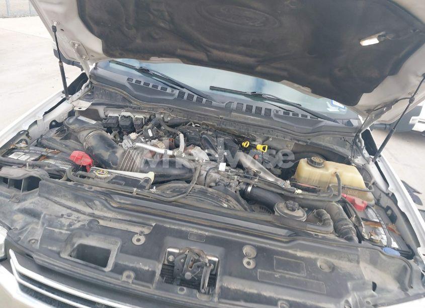 Photo 10 of 2019 Ford F-250 LARIAT (VIN 1FT7W2BT6KEE02417)