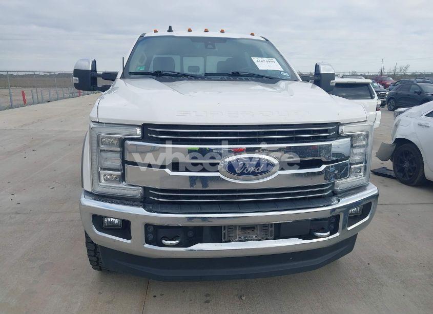 Photo 12 of 2019 Ford F-250 LARIAT (VIN 1FT7W2BT6KEE02417)
