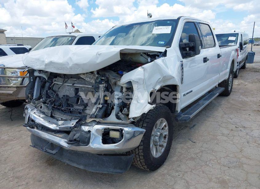 Photo 2 of 2022 Ford F-250 XLT (VIN 1FT7W2BT6NEC15036)