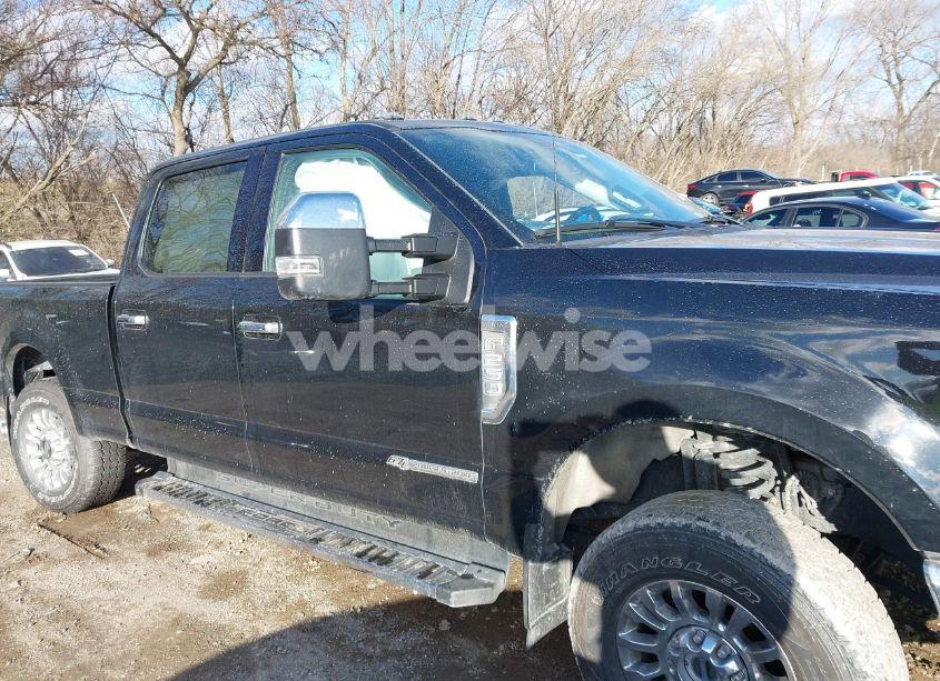 Photo 13 of 2022 Ford F-250 LARIAT (VIN 1FT7W2BT6NEC70084)