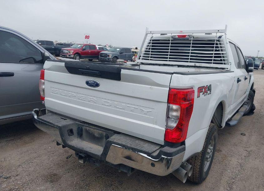 Photo 4 of 2022 Ford F-250 XL (VIN 1FT7W2BT6NEF63435)