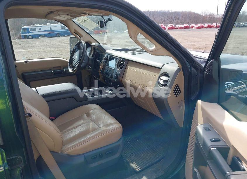 Photo 5 of 2011 Ford F-250 LARIAT (VIN 1FT7W2BT7BEB54727)