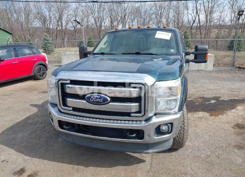 Photo 6 of 2011 Ford F-250 LARIAT (VIN 1FT7W2BT7BEB54727)