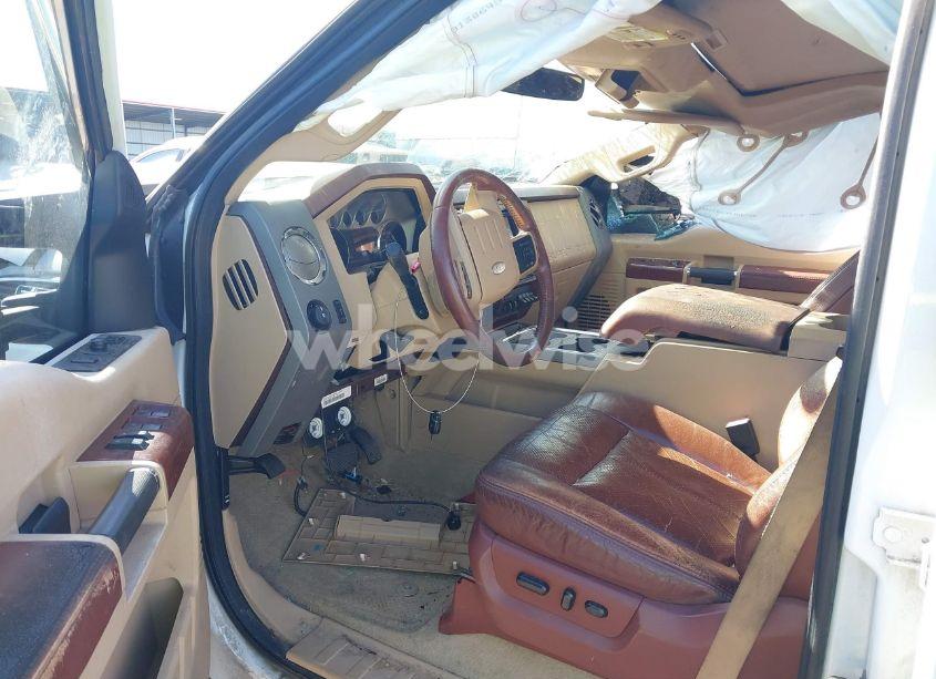 Photo 5 of 2012 Ford F-250 LARIAT (VIN 1FT7W2BT7CEA64771)