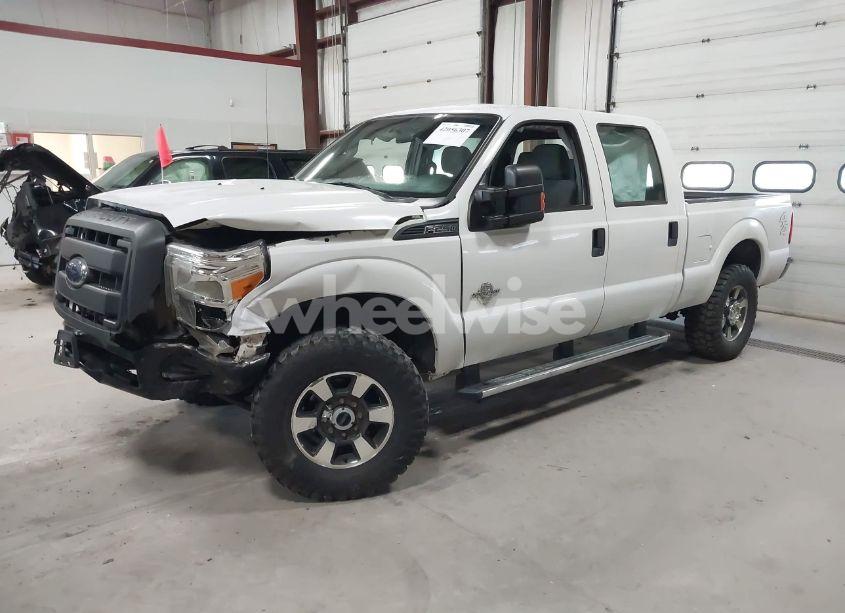 Photo 2 of 2012 Ford F-250 XL (VIN 1FT7W2BT7CED00156)