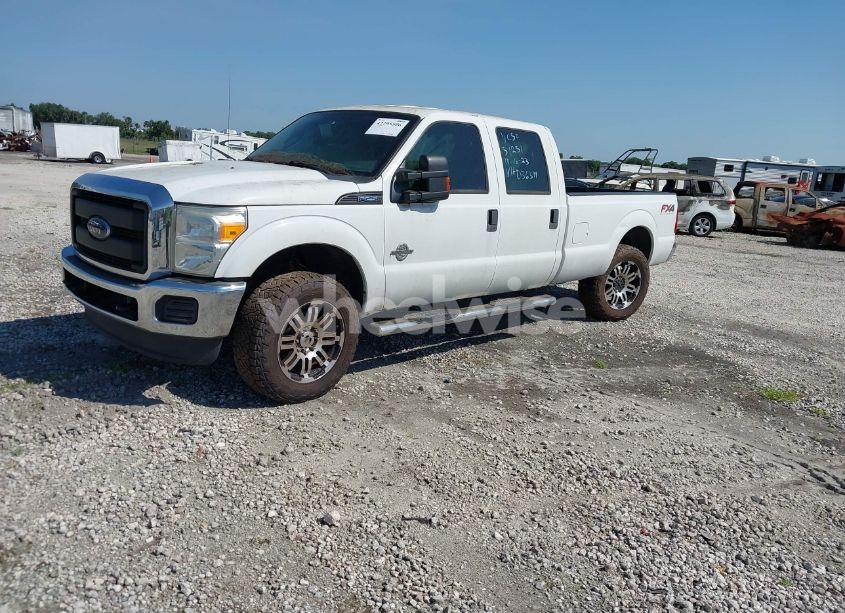 Photo 2 of 2016 Ford F-250 XL (VIN 1FT7W2BT7GED36399)