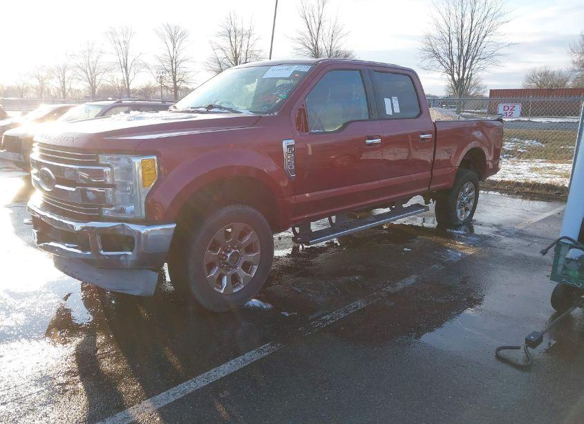 Photo 2 of 2017 Ford F-250 LARIAT (VIN 1FT7W2BT7HEC00436)