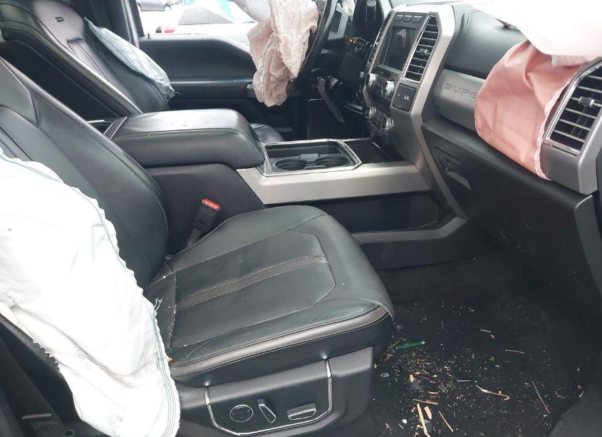 Photo 5 of 2017 Ford F-250 PLATINUM (VIN 1FT7W2BT7HED40891)