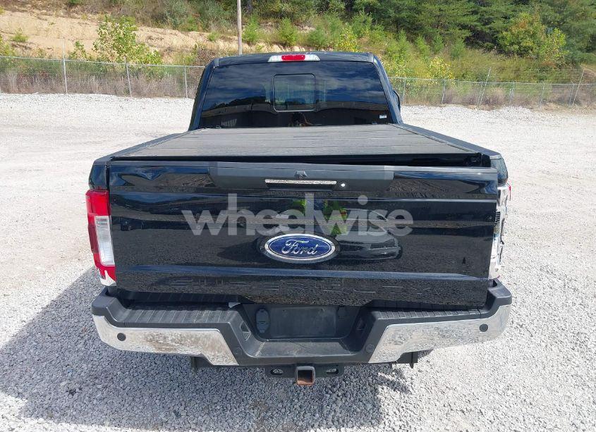 Photo 17 of 2017 Ford F-250 LARIAT (VIN 1FT7W2BT7HEF09808)