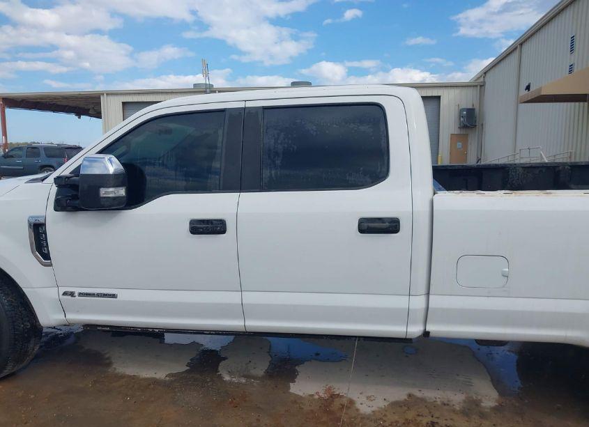 Photo 14 of 2018 Ford F-250 XL (VIN 1FT7W2BT7JEB81487)
