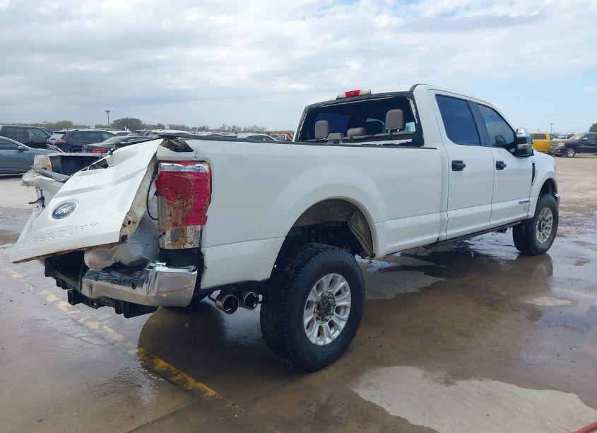 Photo 4 of 2018 Ford F-250 XL (VIN 1FT7W2BT7JEB81487)