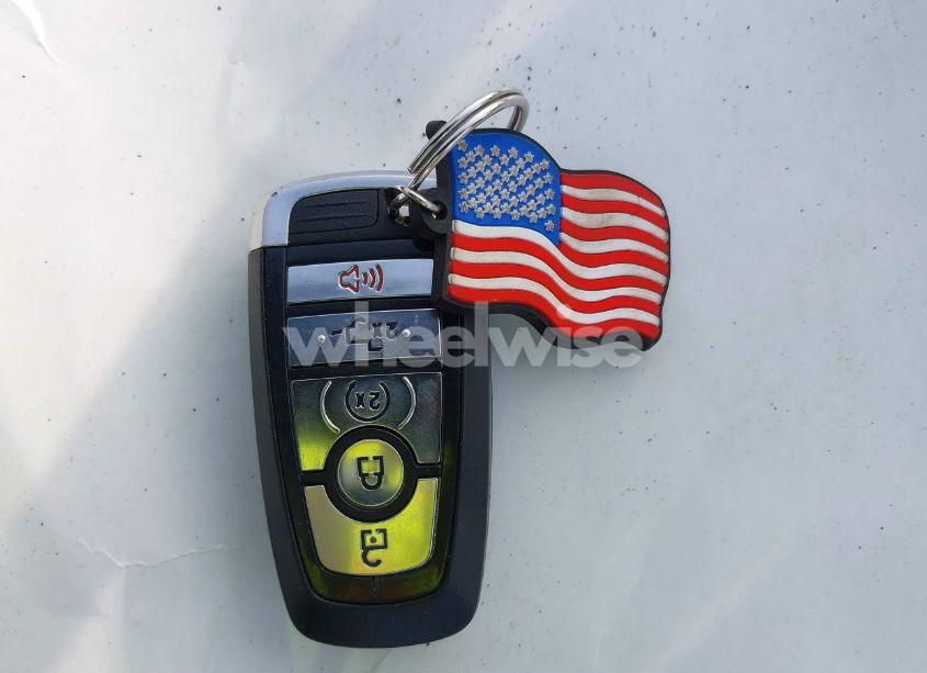 Photo 11 of 2018 Ford F-250 LARIAT (VIN 1FT7W2BT7JEC87888)